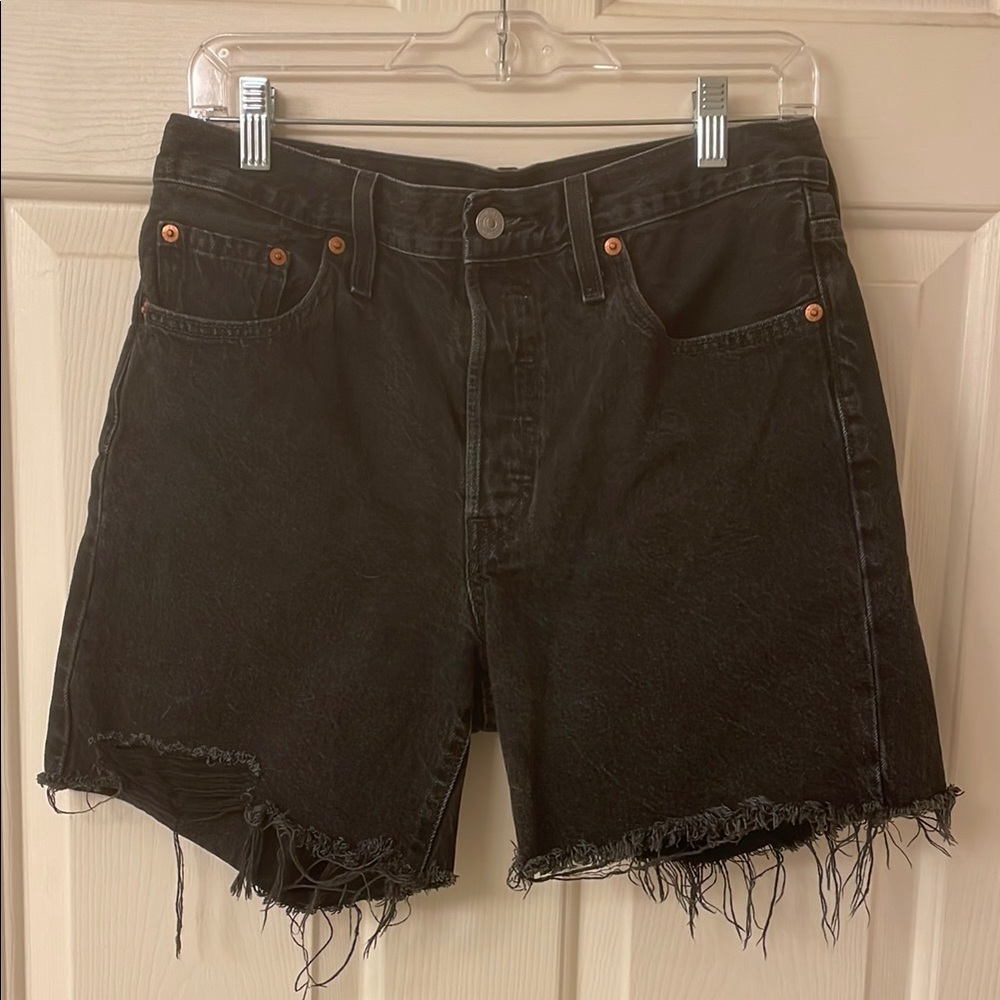 Levi's SZ 28 Black Jean Shorts Distressed High-Waisted